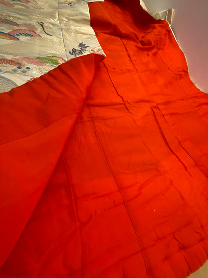 [USED]正絹 色打掛 (白地 鶴と松）kimono/K20260126